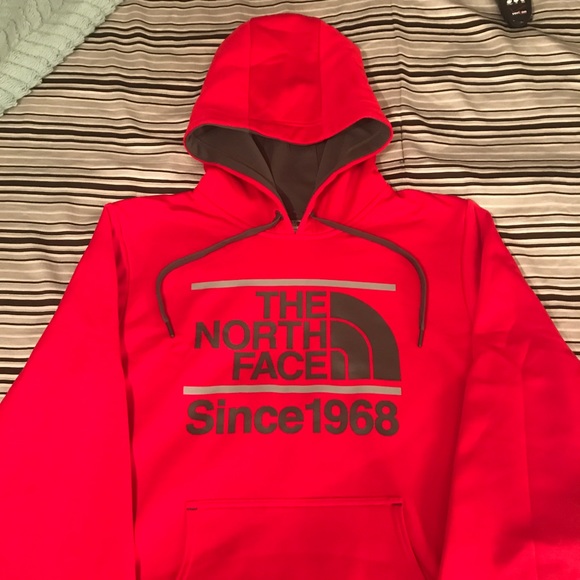 north face dri fit hoodie